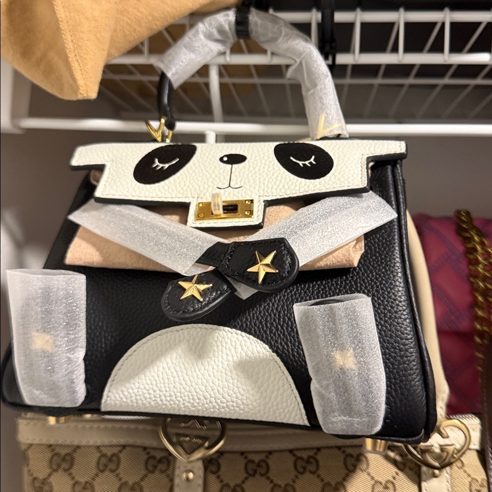 Black and White genuine leather mini Panda Design Handbag - Picture 13 of 14